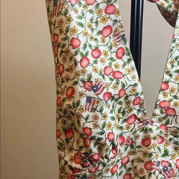 Vintage Style Apple Print Tie Back Crop Top Cottagecore Americana Halter Top S - Picture 3 of 7
